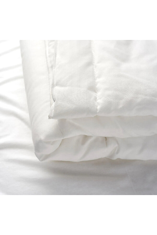 Bebek Özel Bebek Çocuk iç Yorganı 100x190 cm Ölçülerinde (Beyaz Kapitone Dikişli) Terletmez Mevsimlik