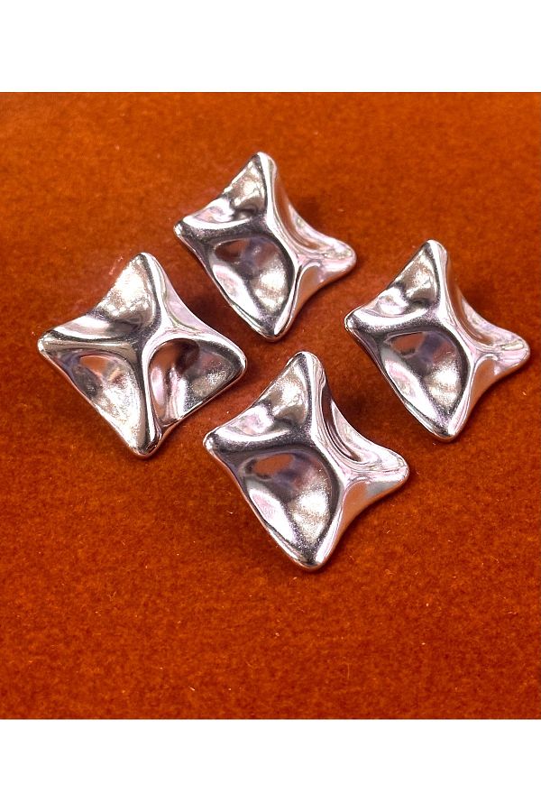 ODDA TASARIM ATÖLYESİ-Set of Big Buttons Square Silver Color with Hollowed Out Model Z.A.R.A(2.3cm) 1