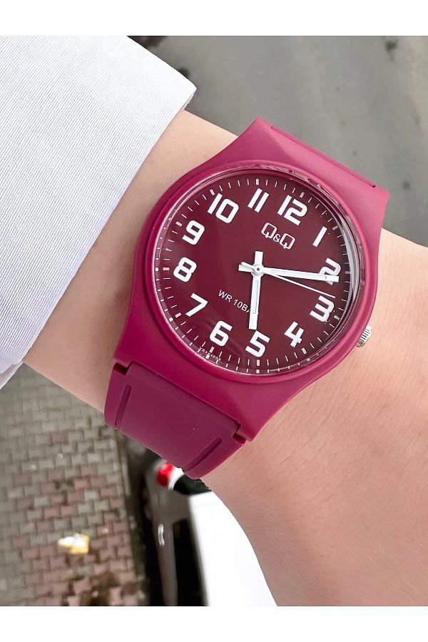 Q&Q-3p630 Women's Wristwatch 1