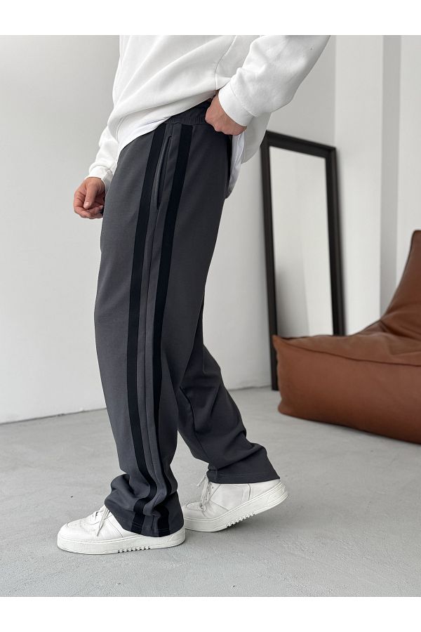 BYBASICMAN-Smoked Double Stripe Pipe Leg Sweatpants Res-5133 1