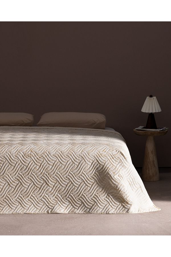 Madame Coco-Beige Printed Double Bedspread 1