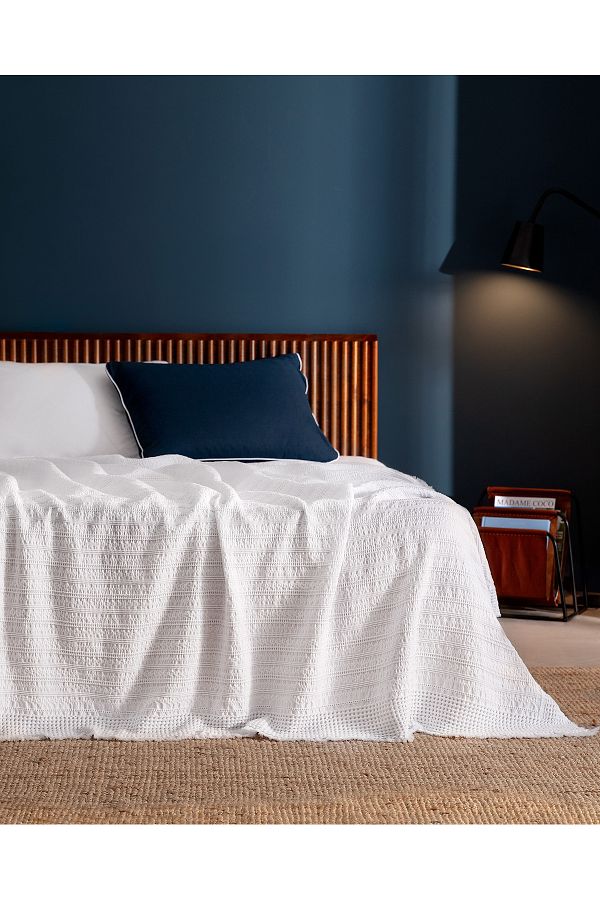 Madame Coco-Femand Double Bedspread 1