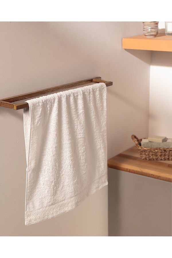 Madame Coco-Angelique Face Towel - White - 50x70 Cm 1
