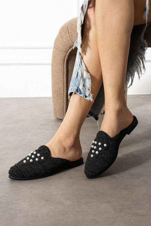 FUGA MODA-Black Triangle Array Pearl Knitted Knitwear Slippers 1