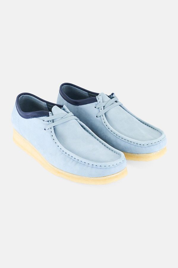 CLARKS-Men Standard Wallabee Lace Up Casual Shoes, Light Blue 1