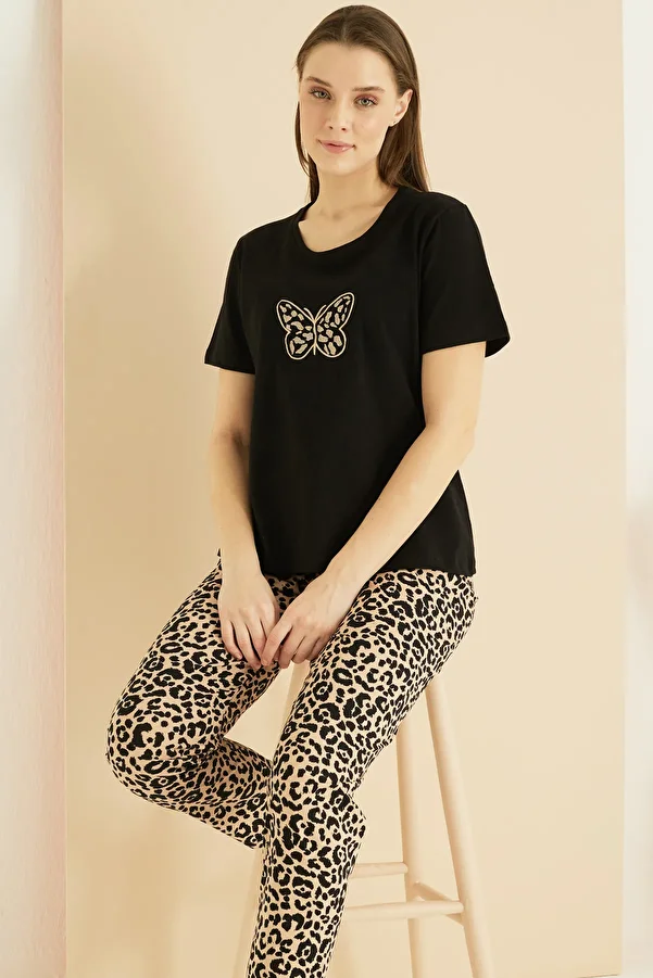 Siyah İnci-Black Leopard Print Cotton Crew Neck Knitted Pajama Set 25103238 1