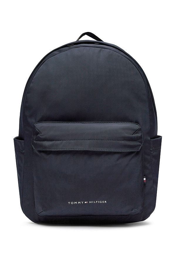 Tommy Hilfiger-Sötétkék férfi válltáska – fő rekesz, csúszózseb, márkalogó, állítható pánt AM0AM1178 1