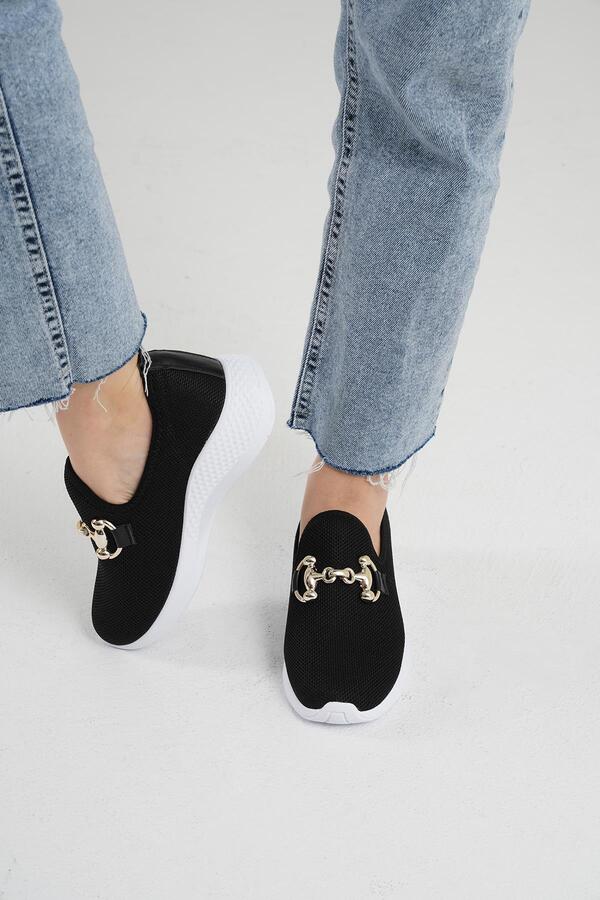 Beyond-Women's White Sole Black Gc Buckle Sneaker 4cm Byndsnkk04 1