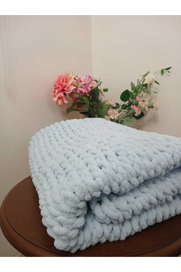 Alize-Alize Puffy Blanket 1