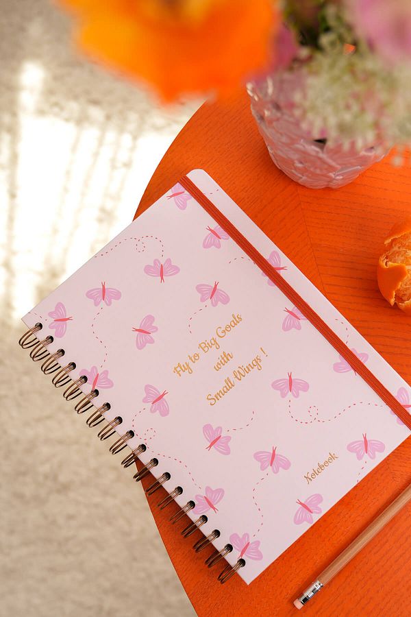 Matt Notebook-Notepad with Spirilli 17X24 cm - Undated and Butterflies Motif 1