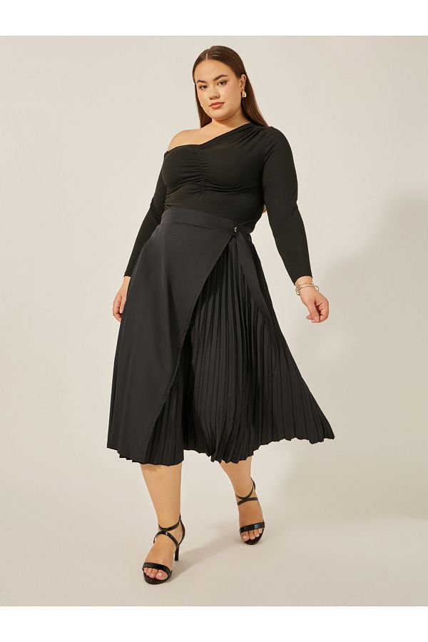 Styli-Plus Size Overlap Wrap A-Line Midi Skirt with Pleated Detail 1