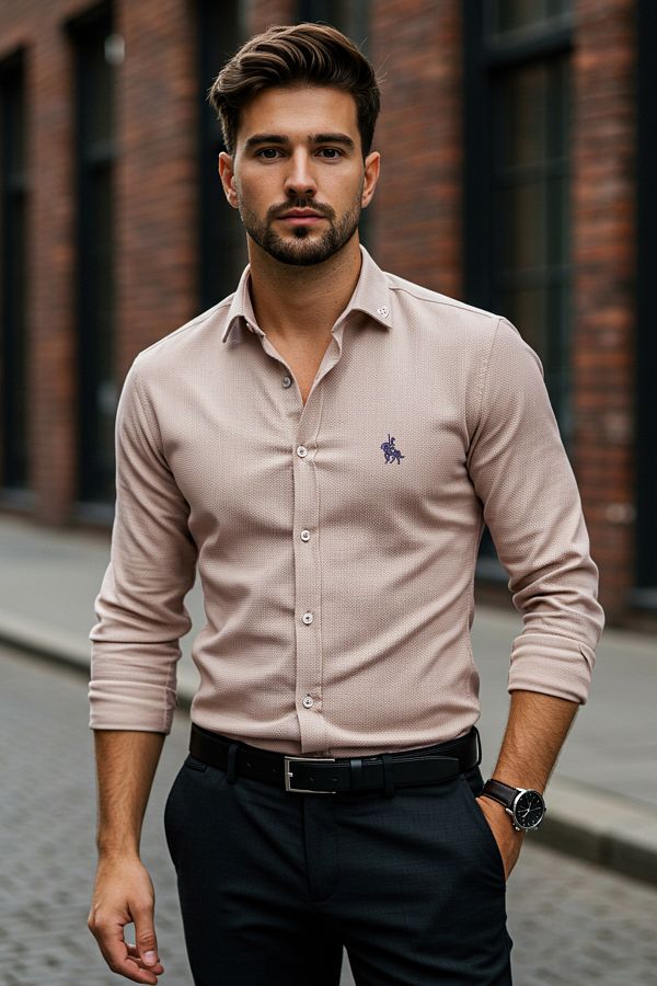 Trendyol Collection-Béžová košile Regular Fit s výšivkou TMNAW25GO00036 1