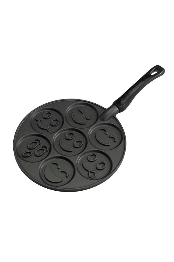 nordicware-Smiling Faces Pancake Pan 1