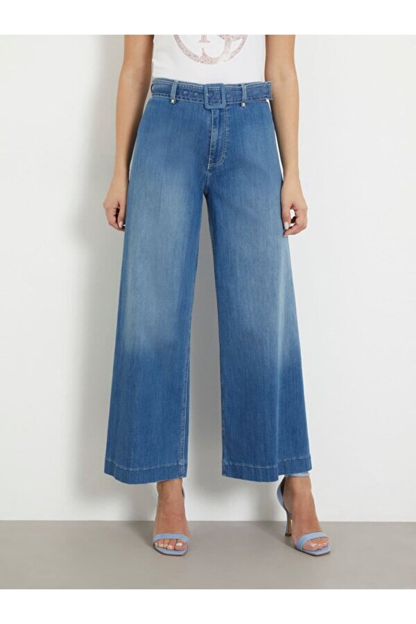 Guess-Dakota Γυναικεία κανονική εφαρμογή Jean 1