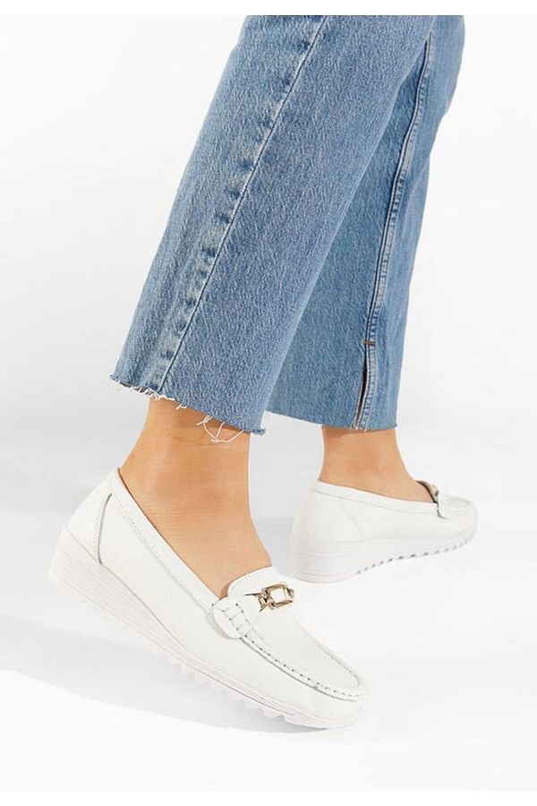 B T Shoes-Women's white Fahima leather loafers 1
