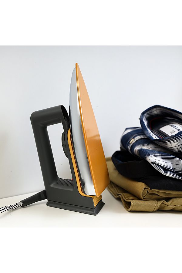 Geepas-1200W Dry Iron - Non-Stick Coating Plate & Adjustable Thermostat Control | Indicator Light-GDI23011 1