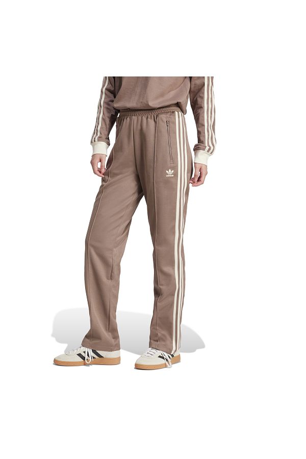 adidas-Brown Tp Tracksuit Model: Jc5792 1