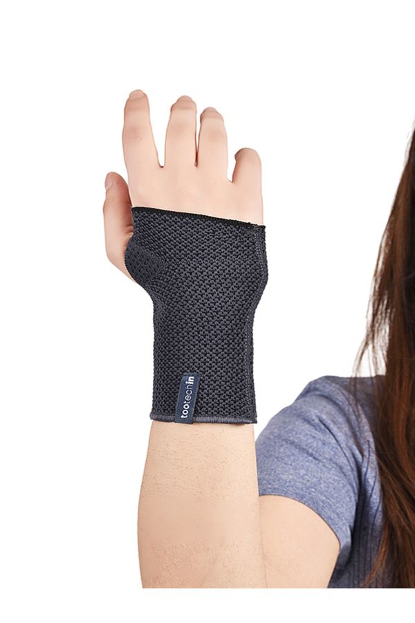 tootechin-Supportive 3D Knitted Elastic Supporttech Hand Wristband 1