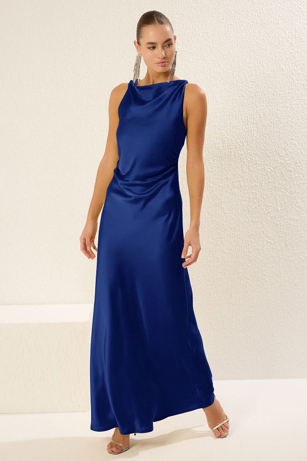 Trendyol Collection-Saks Satin Correct Maxi Evening Dress Night Abschlussfeier Elektropumpen-Reparaturset und gepolstertes Bettwäscheset 1
