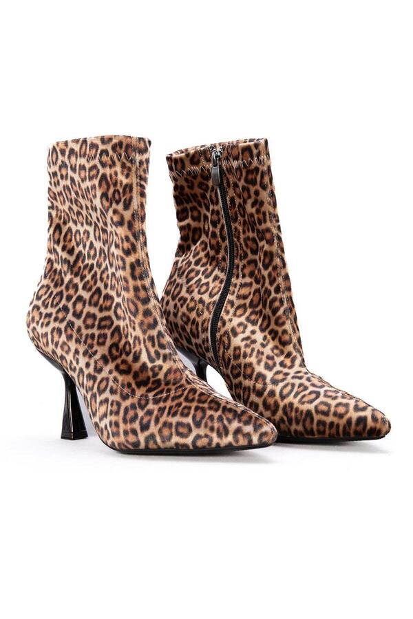 915 Heels Boots With Laces New Look 915 Boots Online - Main Image