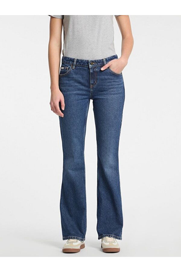 Guess-Gj G09 Blugi pentru damă cu croiala normală 1