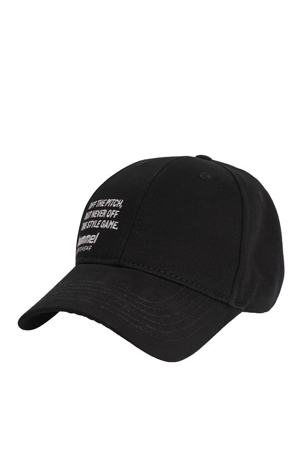 hummel-Lucas Hat 1