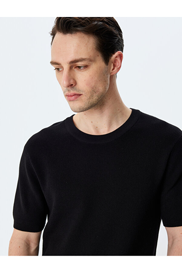 Koton Crew Neck Regular Fit Viscose Blended Short Sleeve Knitwear