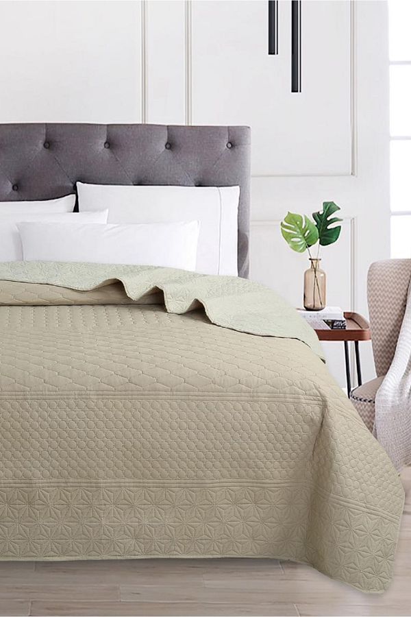 Bella Home-Double Sided Bedspread 1