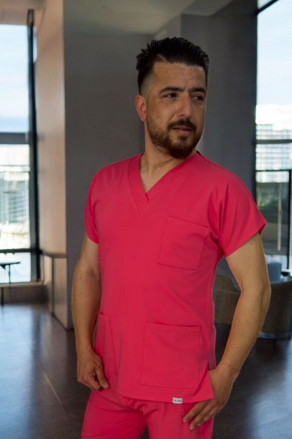 SoonScrubs-Dynamic Solution to Unisex Design: Pomegranate Flower Color Single Top 1