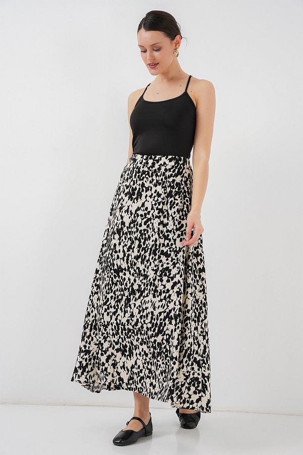 Bigdart-8003 Patterned Viscose Skirt - Black 1