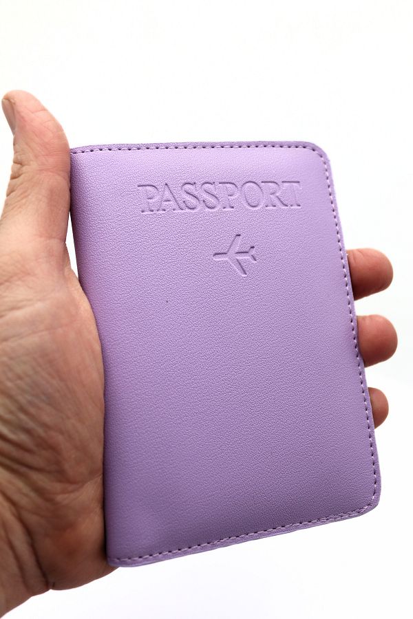 GUZZYLife-Vegan Leather Credit Card Holder Lilac Passport Case with Money Compartment Passport Holder 1