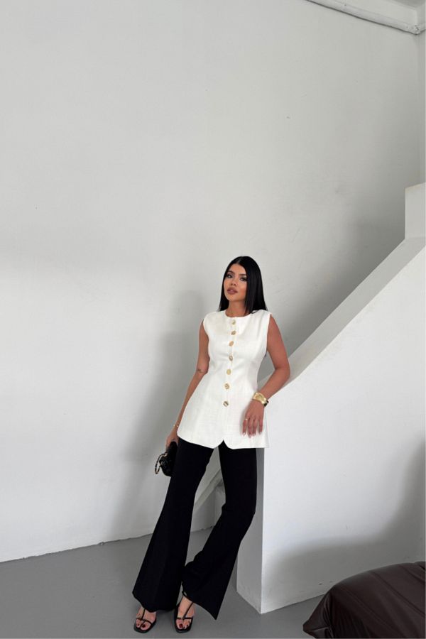 Femella Women Fashion-White Row Button Detailed Linen Sailing Seat 1