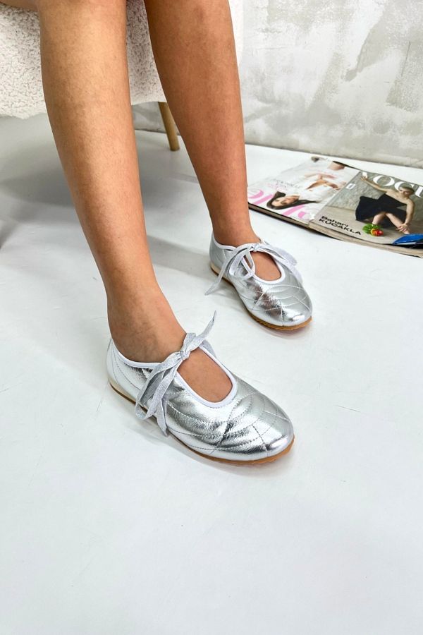 inizio-Silver Ballerina Women's Sports Shoes Ds064 1
