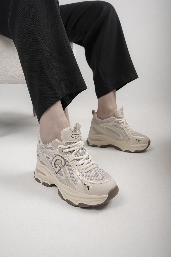 Guja-Jesicca Guja Imported Indispensable Beige Women's Sneakers 1