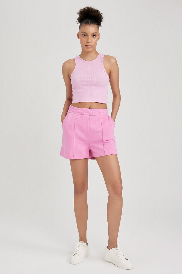 DeFacto-Coool Basic Straight Shorts with Elastic Waist Pockets A6794Ax23Sm 1