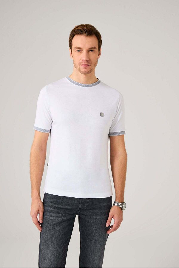 Theodore-The White T-shirt 1