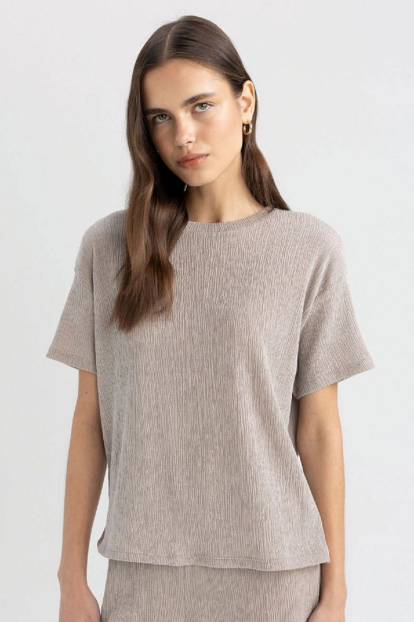 DeFacto-Bequem geschnittenes Rundhals-Wickel-Kurz-T-Shirt C3843ax24sp 1