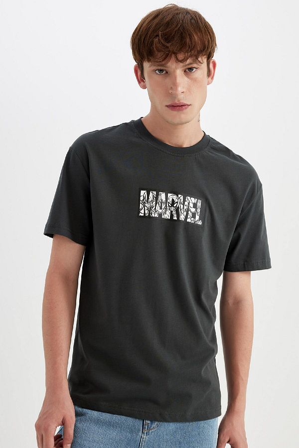 DeFacto-Logo Marvel – Tričko Regular Fit Crew Krk s krátkým rukávem C5842ax24hs 1