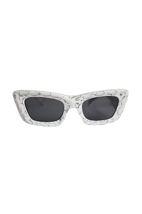 Prada-50 Modell 0pr 13zs 17d5s0 1