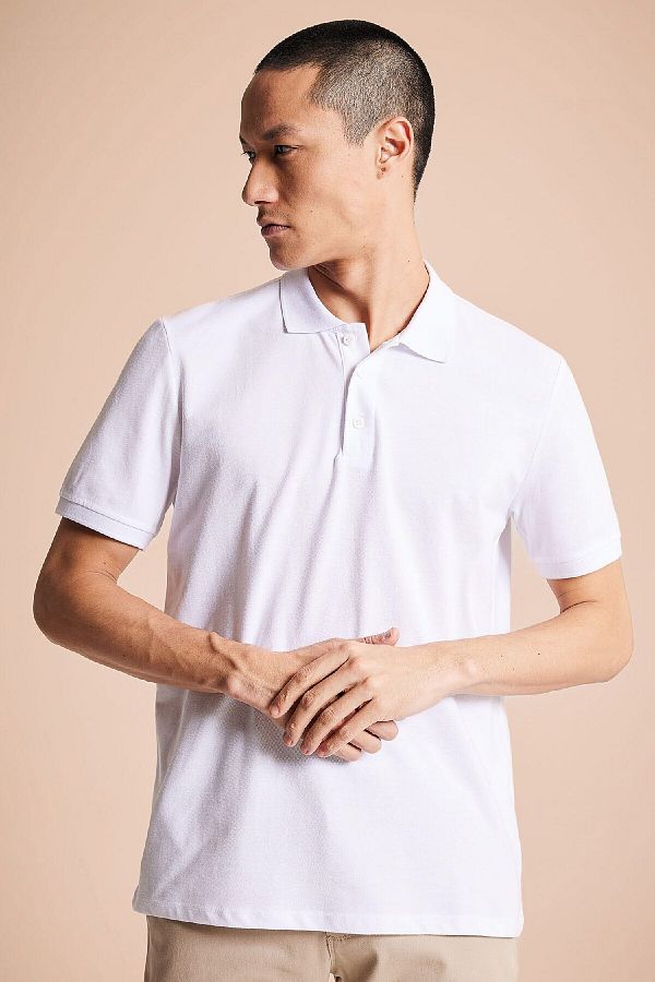 DeFacto-Normale Passform, kurze Ärmel, 100 % Baumwolle, einfaches, schlichtes Polo-T-Shirt M7676az23sp 1