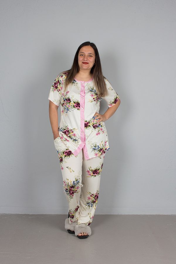 Truva XXL-Large Size Floral Patterned Lycra Buttoned Pajama Set 1