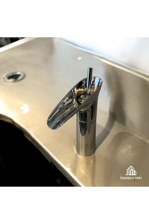İSAOĞLU YAPI-Chrome Waterfall Faucet Nostalgic Design Waterfall Sink Faucet 1
