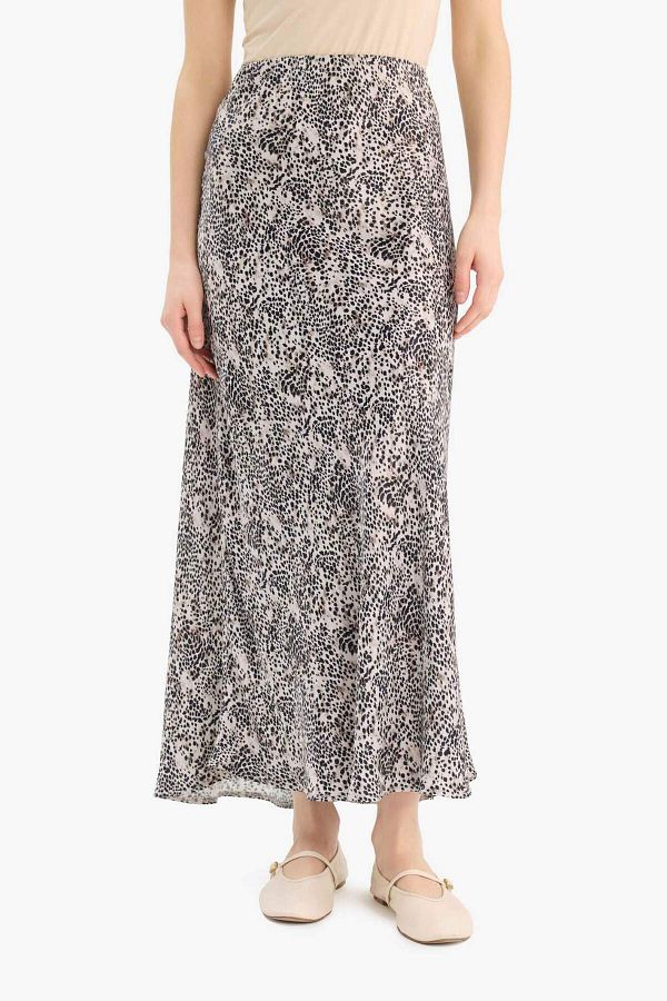DeFacto-A-Line Leopard Pattern Regular Waist Midi Satin Skirt E7486Ax25Sp 1