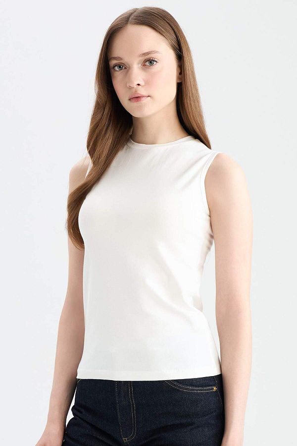 DeFacto-Regular Fit Crew Neck Basic απλό αμάνικο εσώρουχο E7619ax25sp 1