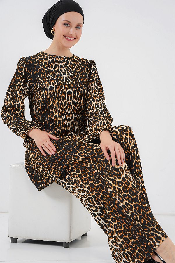 Bigdart-Leopard Motif Women's Tunic and Pant Alt Top Set 6663 1