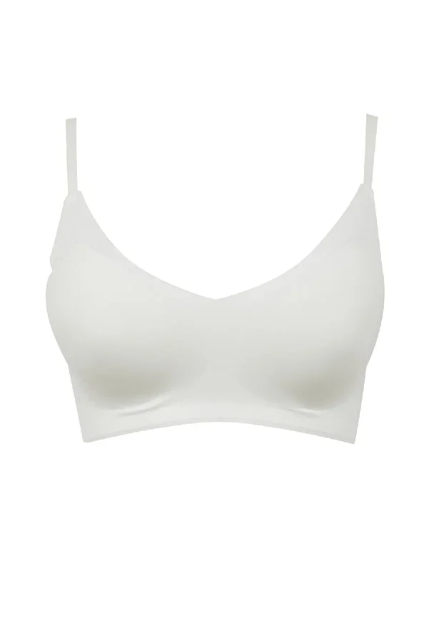 DeFacto-Fall in Love Unsichtbarer BH mit abnehmbaren Polstern D4200AX25SP 1
