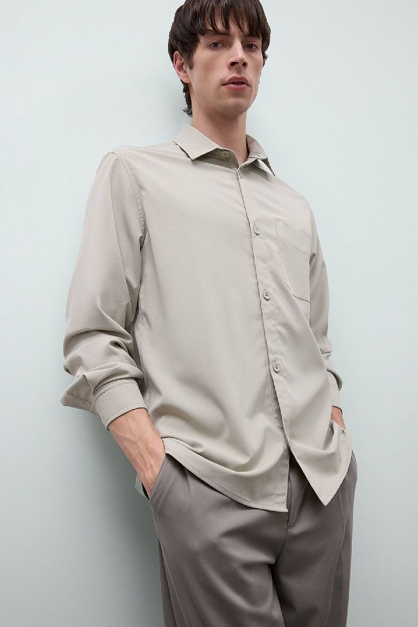 DeFacto-Regular Fit Polo Kragen Basic Plain Seersucker Langarmshirt D8713ax25sp 1