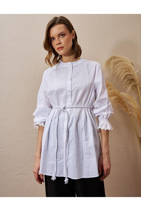 KYR-Optical White Lace at the Wrists Cotton Tunic 1