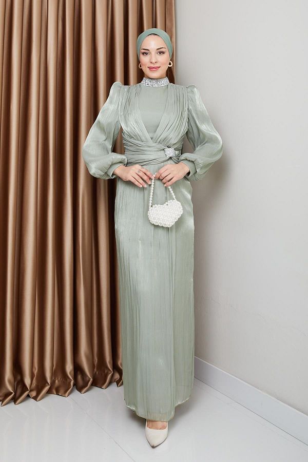 Olcay-Steinbesetztes Hijab-Abendkleid aus Seide – Hellgrün 1236 1