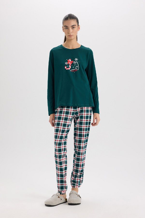 DeFacto-Pajama Set to Fall in Love - Regular Fit, Long Sleeve, Top Check, Long Bottom D2283Ax24Wn 1